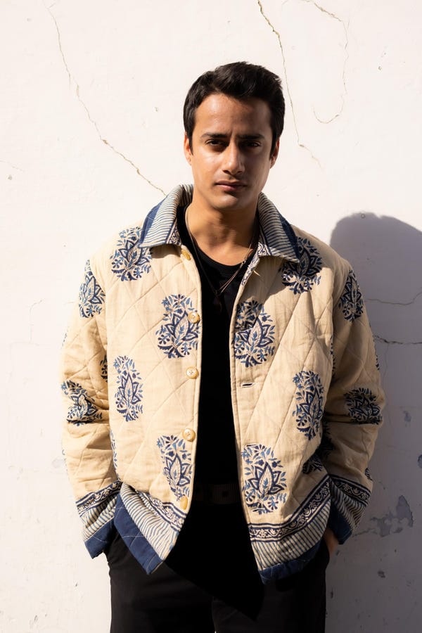 Aakartaro — Beige Paisley Hand-Blocked Quilt Jacket