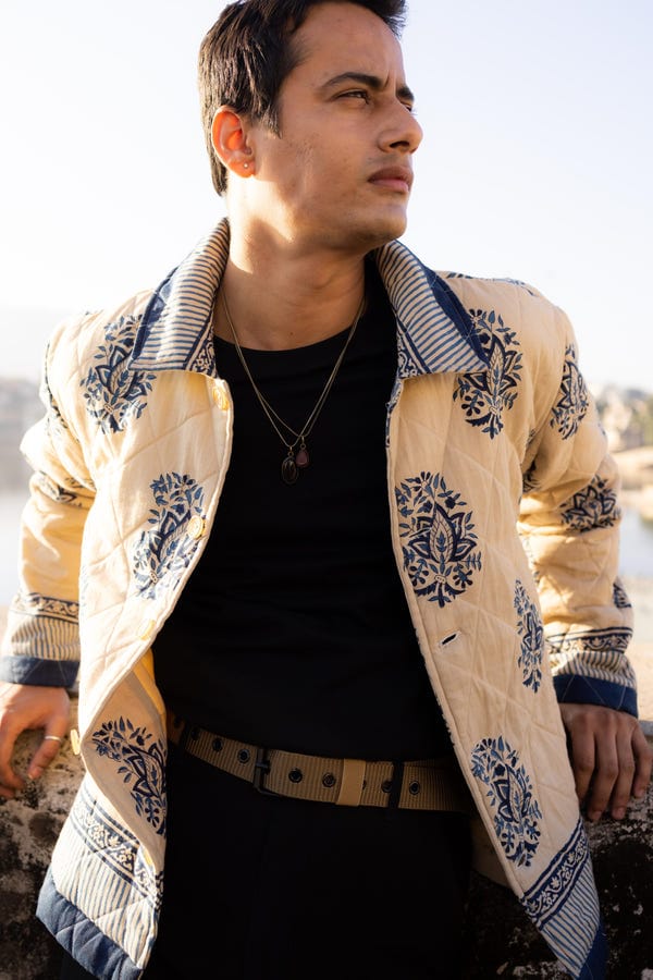 Aakartaro — Beige Paisley Hand-Blocked Quilt Jacket
