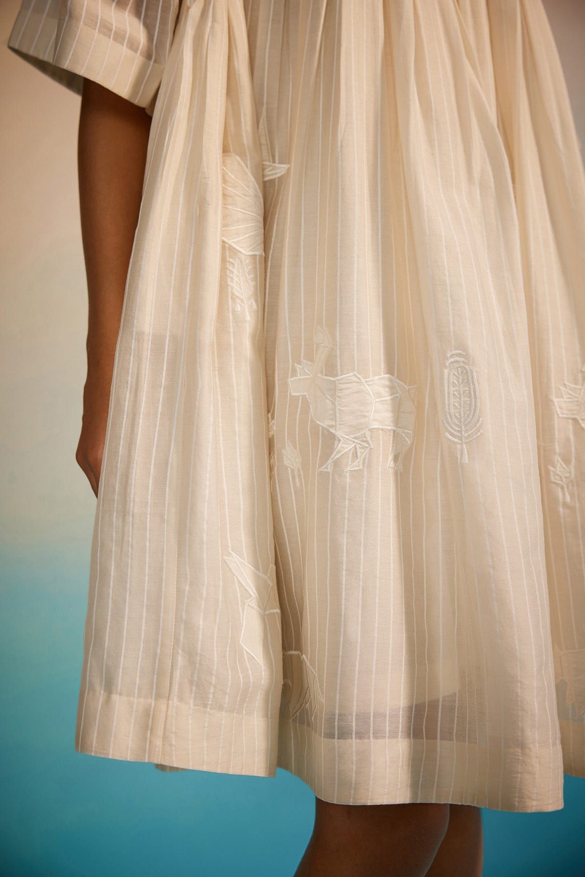 Musubi Smocking Dress - image 3