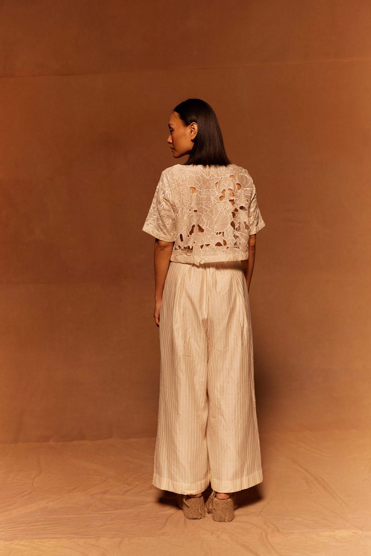 Avame Cut Work Top - image 4