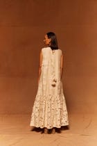 Bigaku Tier Dress view 4