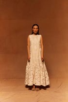 Bigaku Tier Dress view 5
