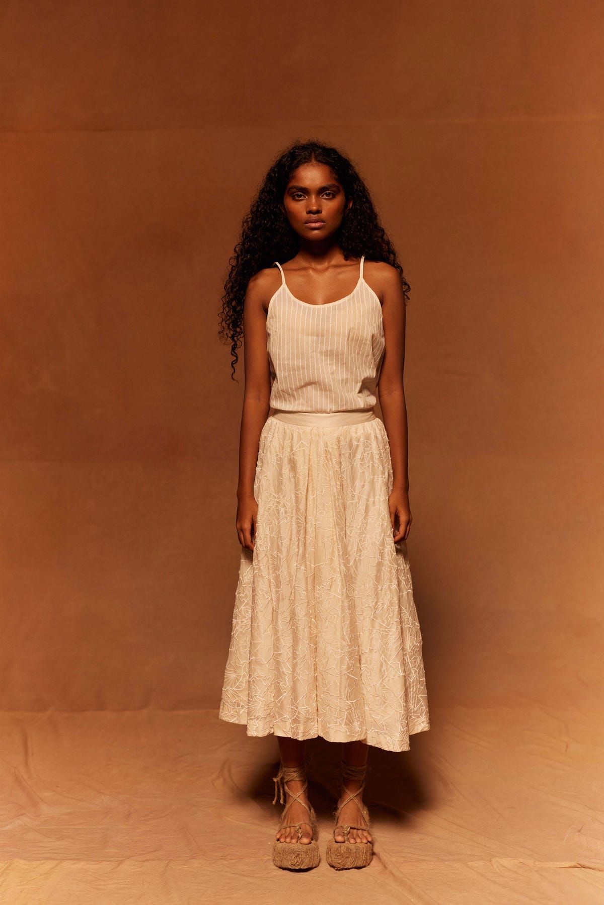 Muryo Emroidered Skirt - image 3