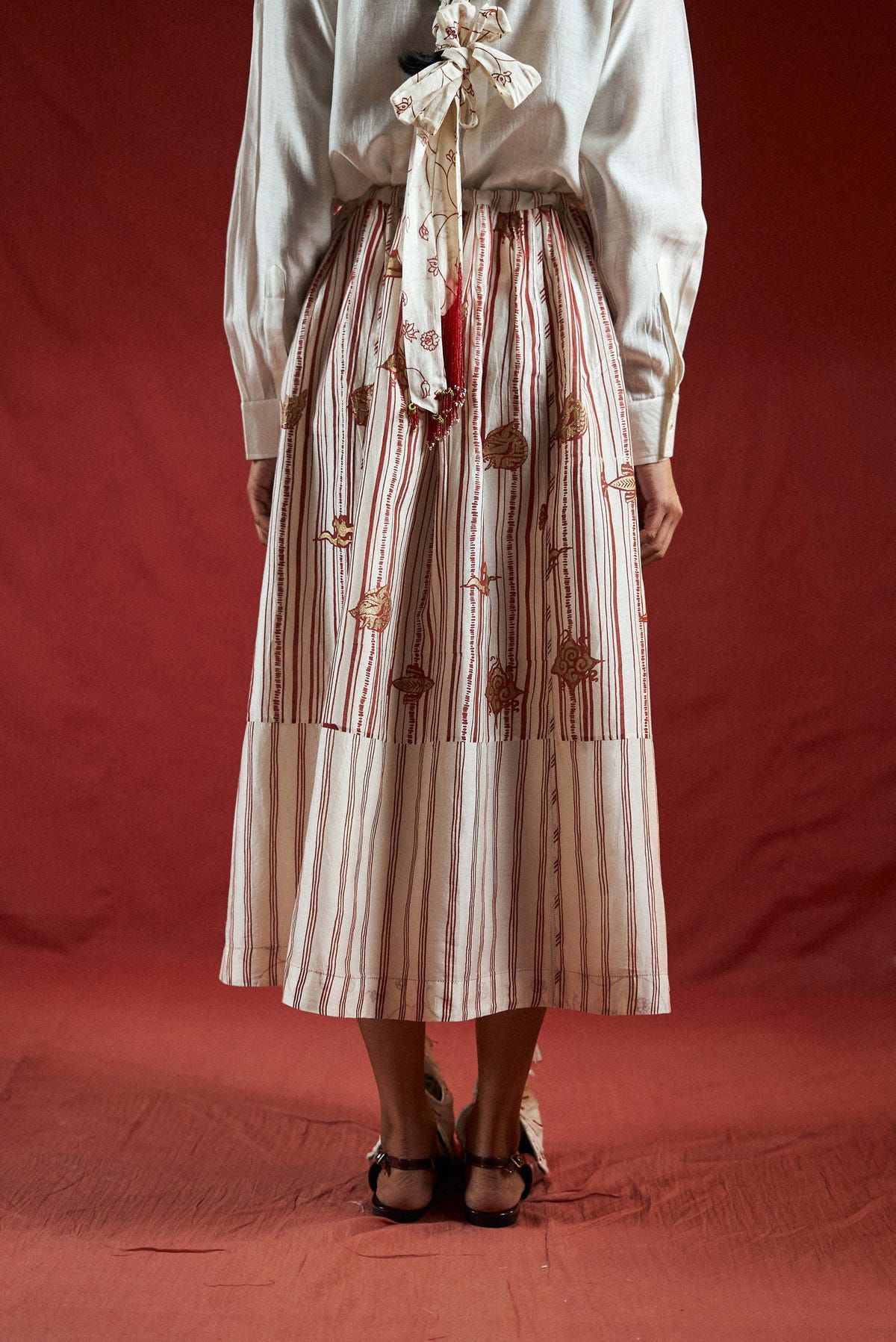 ⁠Htami Drawstring Panelled Skirt - image 6