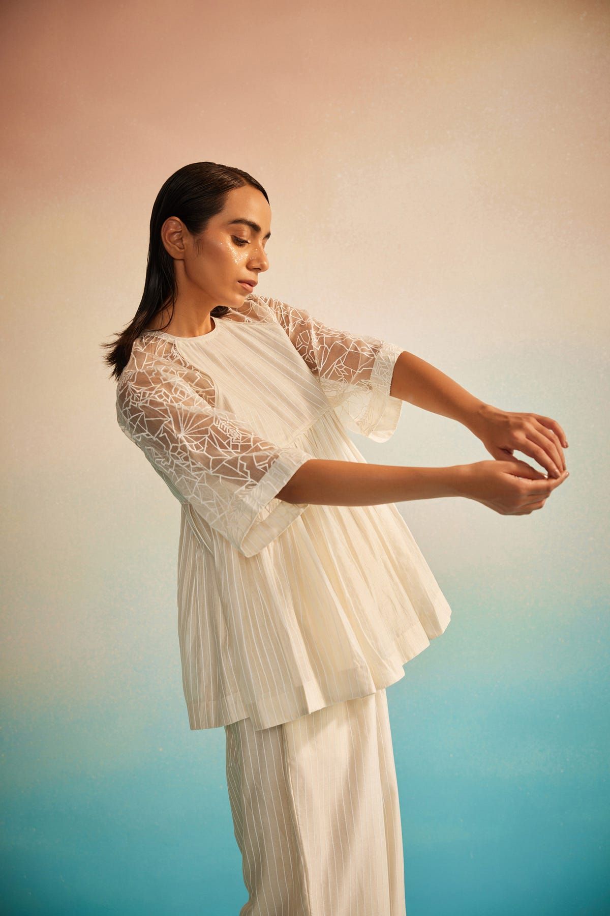 Ami Jaal Raglan Top - image 4
