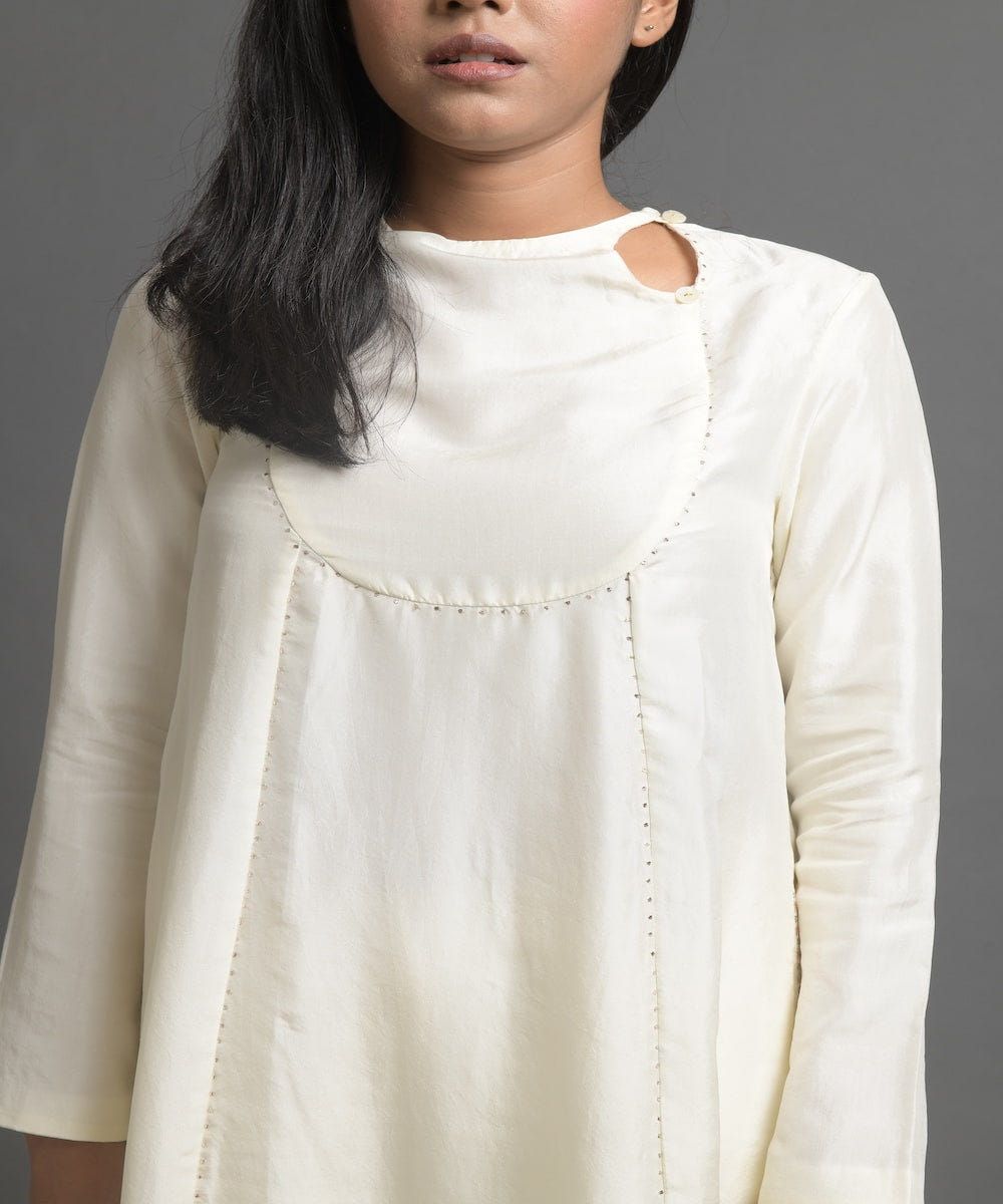 Stunning Mukaish Emb Angrakha - image 3