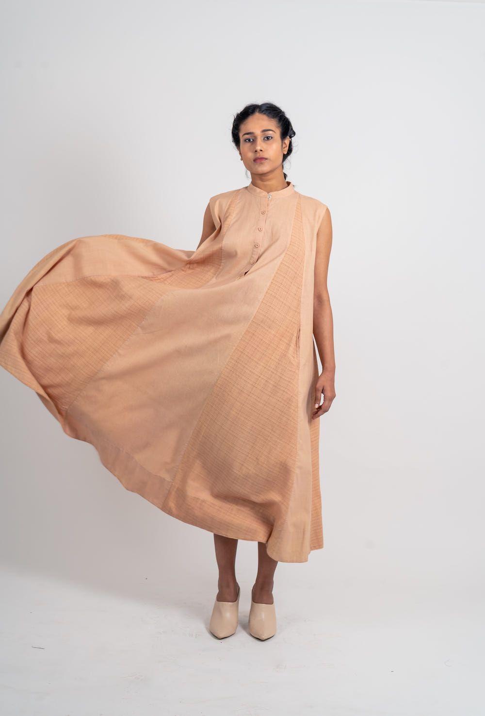 Plain And Textured Godet Dress Sleeveless - image 2