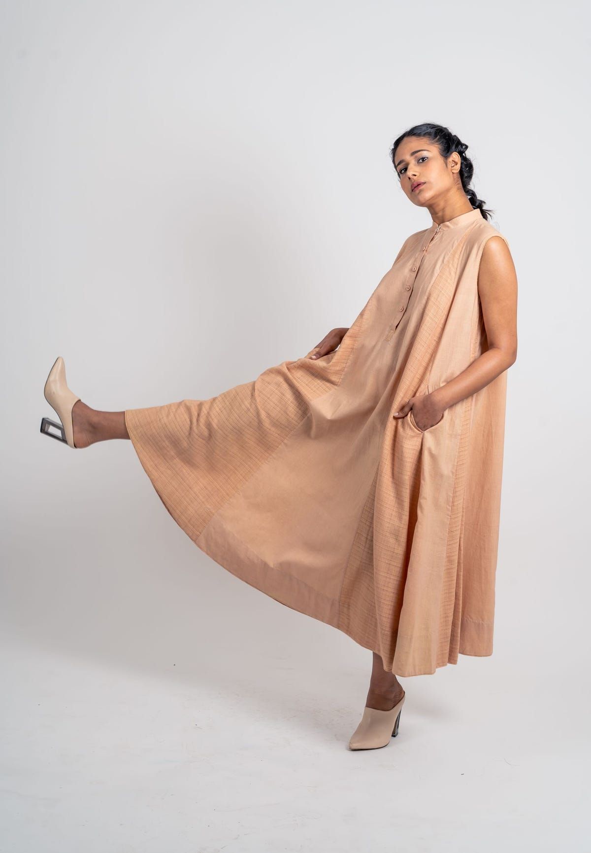 Plain And Textured Godet Dress Sleeveless - image 4