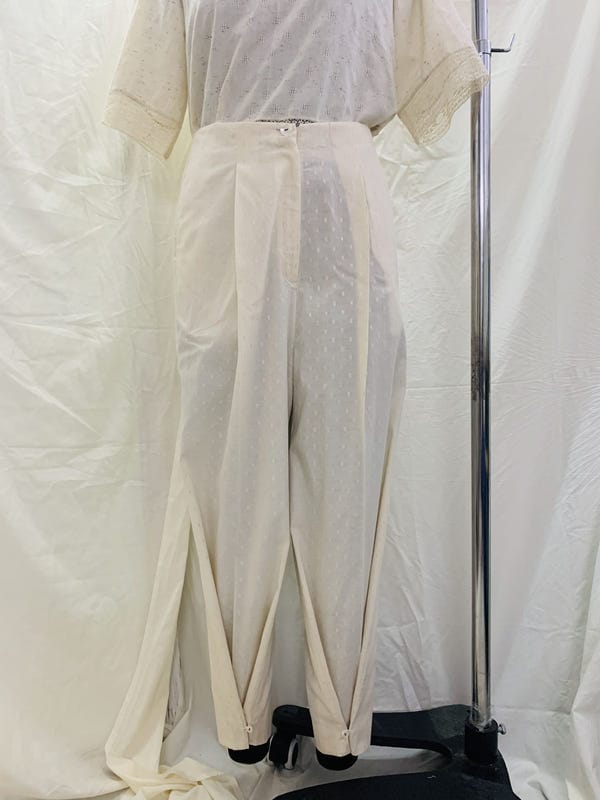 Ahmev — Ankle Looped Pant