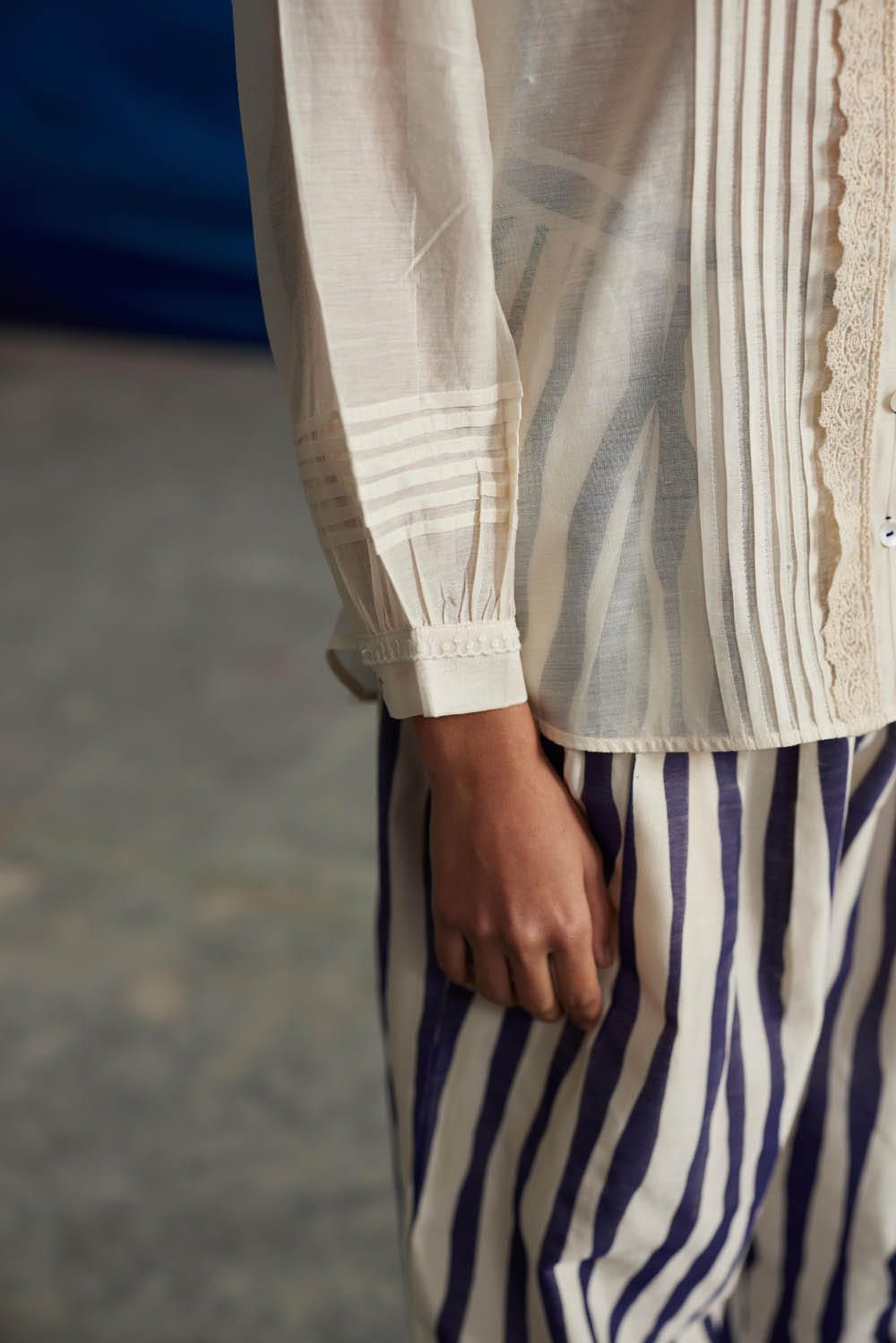 Hazel Classic Shirt - image 4