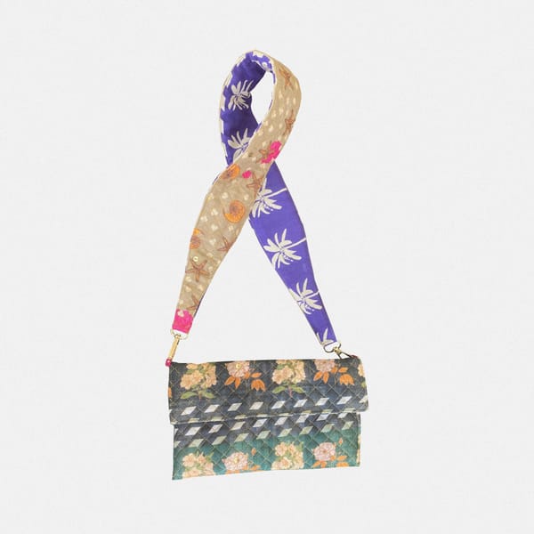 AISHR The Store — Black Tree Bag