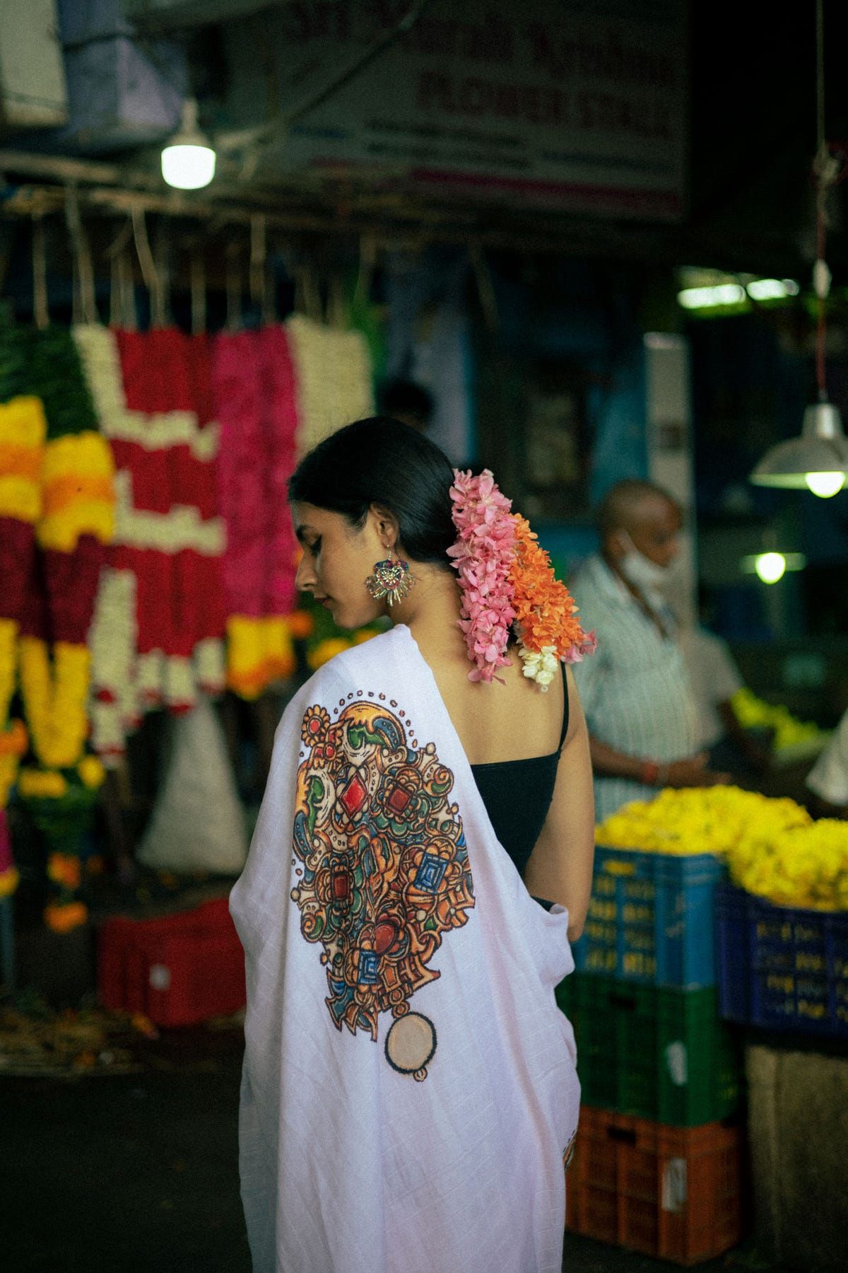 Precious Saree - image 1