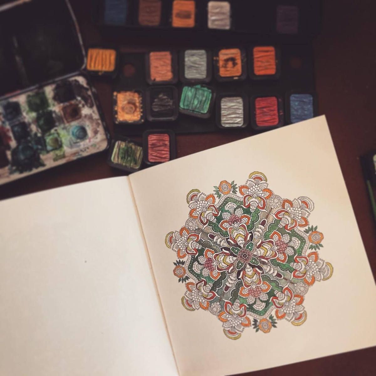 Colouring Book for Adults : Garden of Joy - image 11