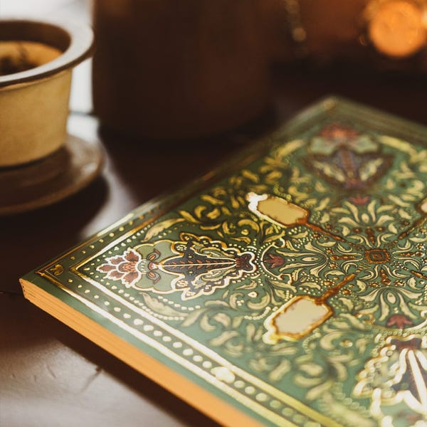 AISHR The Store — Colouring Book for Adults : Garden of Joy