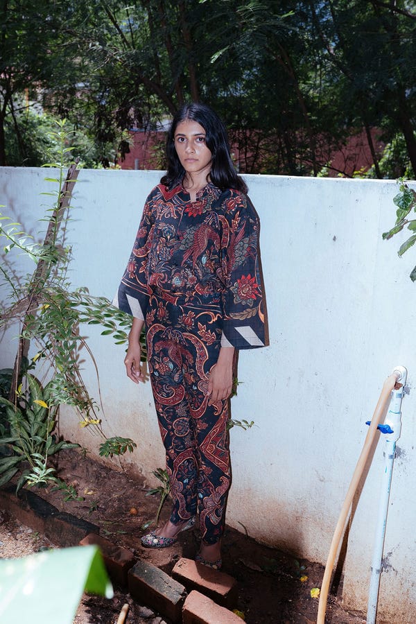 AISHR The Store — Malai - Unisex Shirt