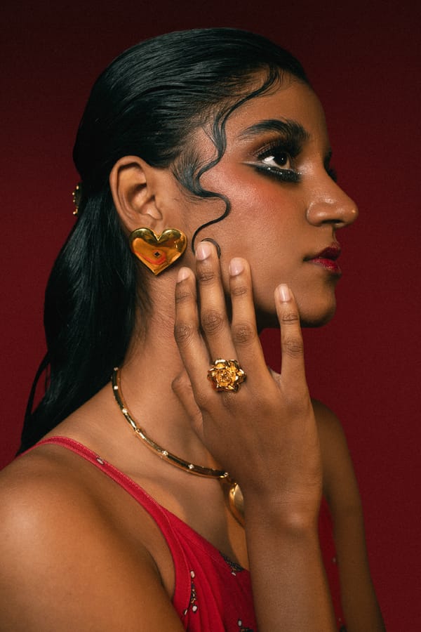 AISHR The Store — Big Hearts Earrings