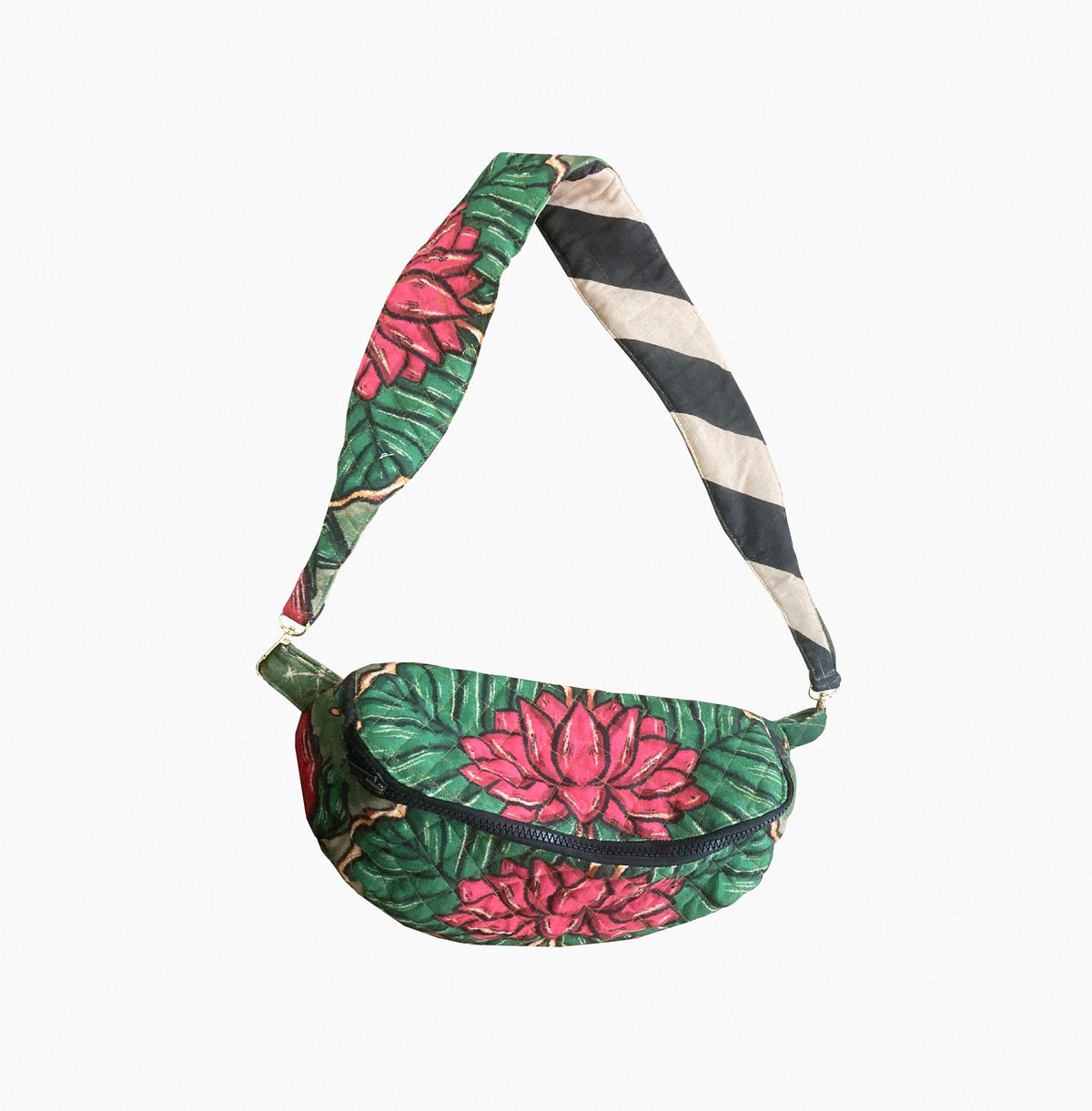 Zodiac Bag Pochette - image 7
