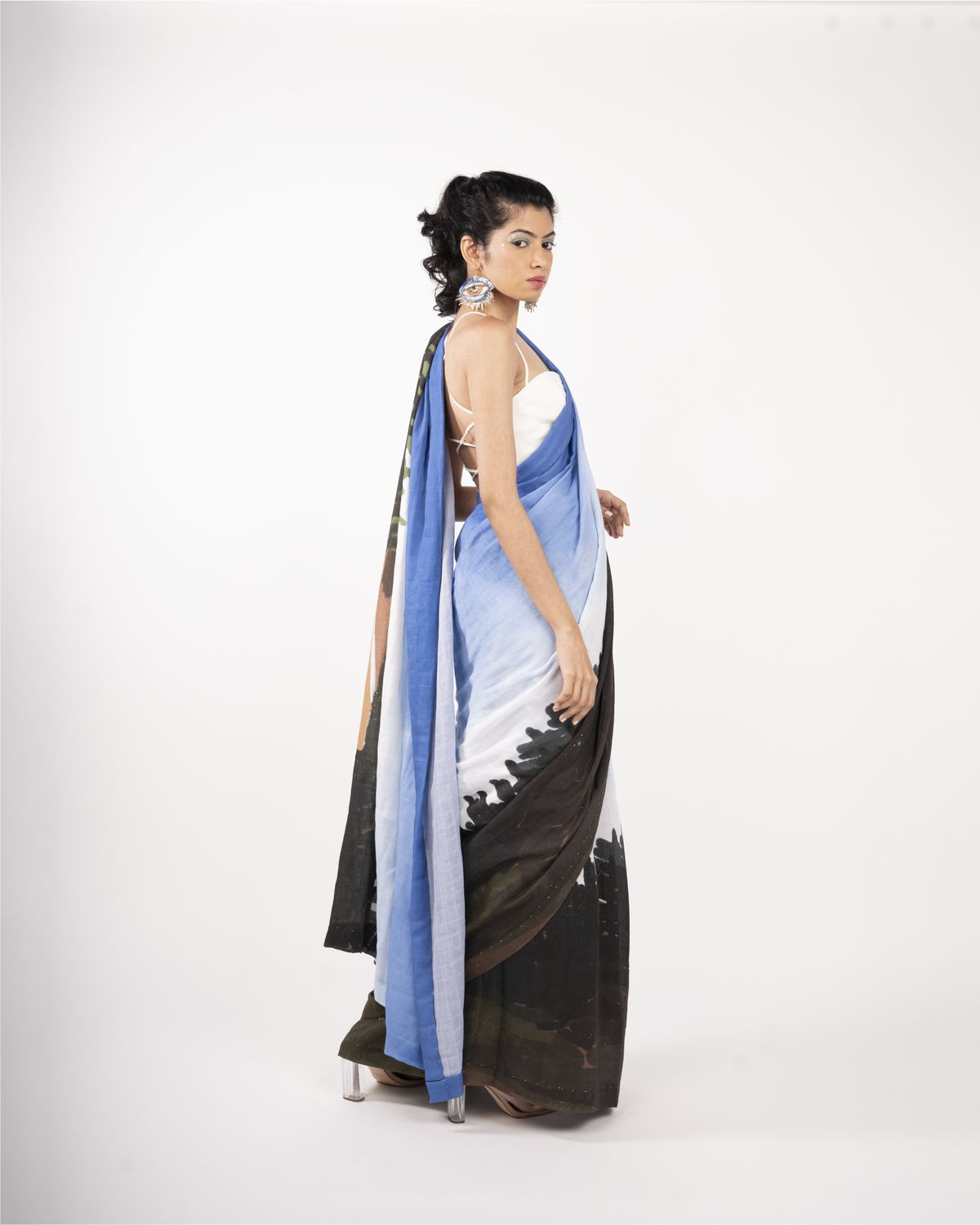 Quiet Land Saree - image 1