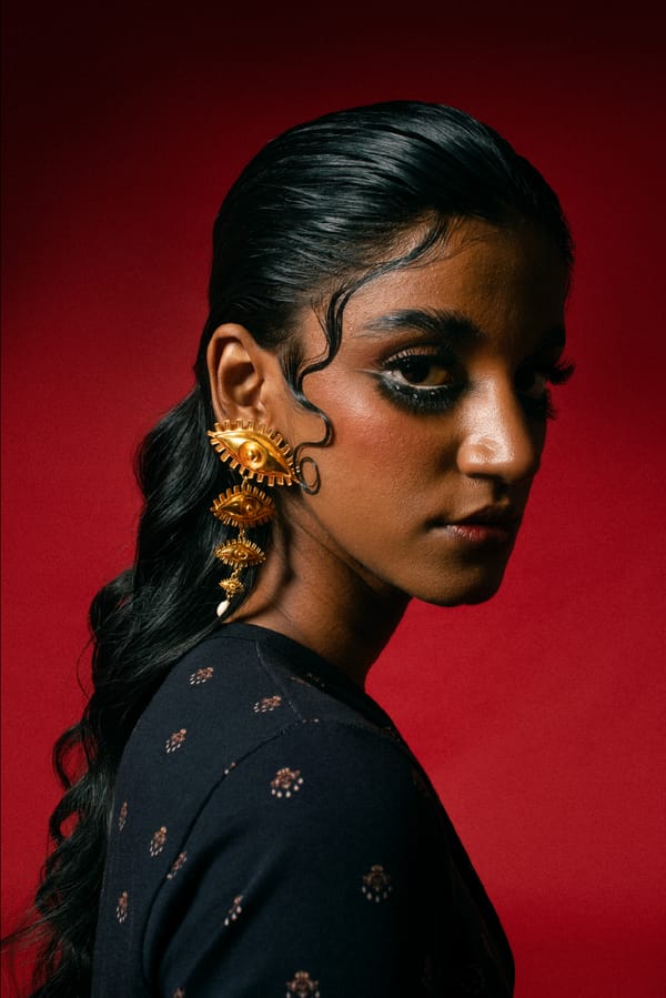AISHR The Store — All Eyes on Me Earrings