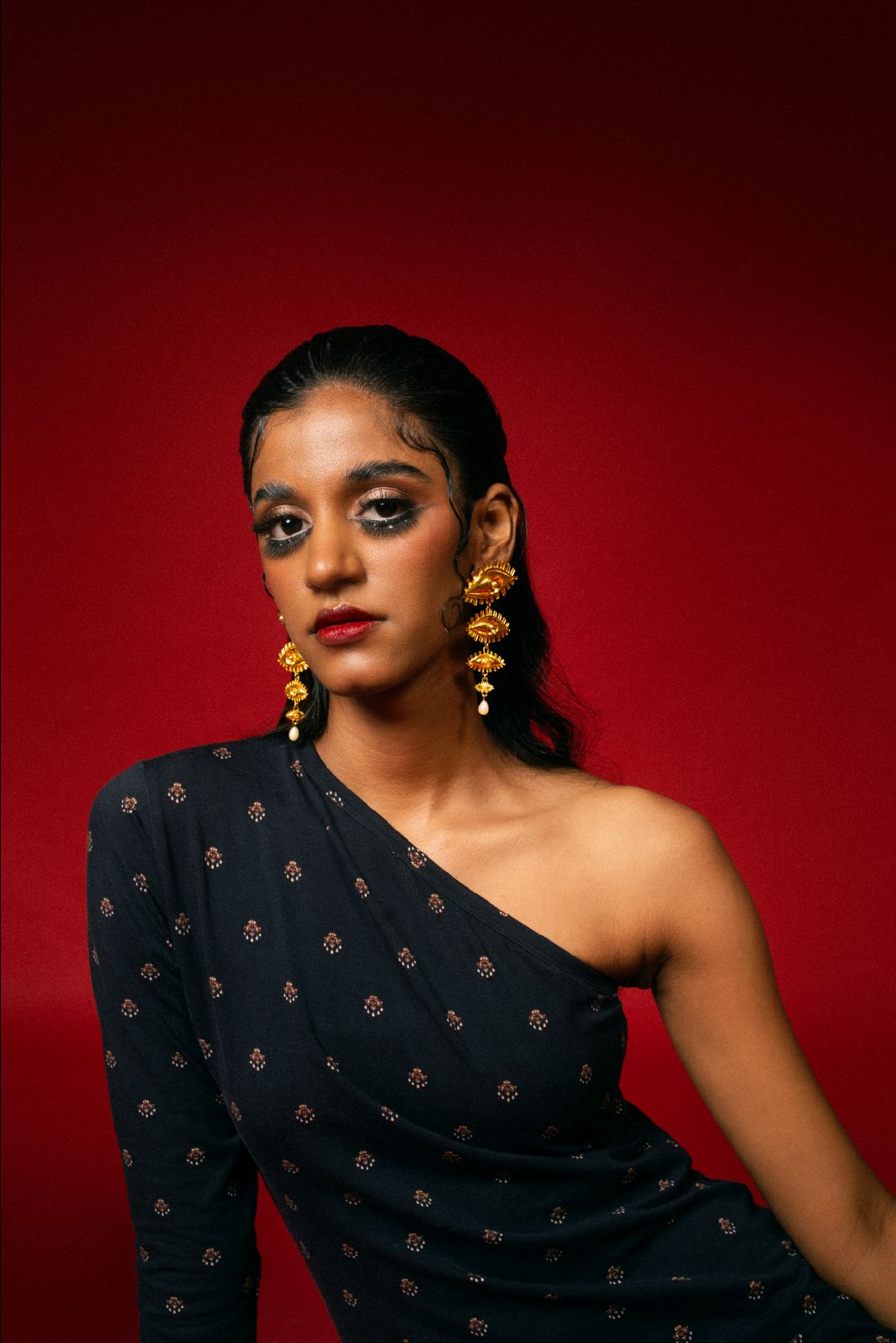 All Eyes on Me Earrings - image 7