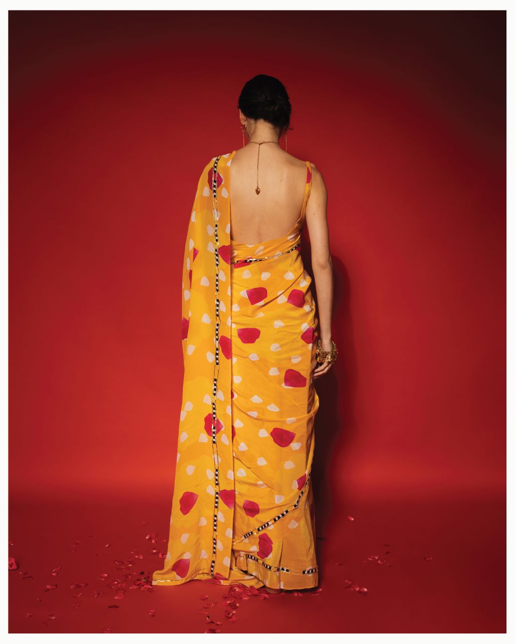 Manjal Saree - image 3