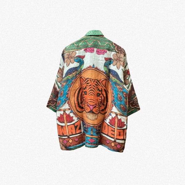 AISHR The Store — Awaz Dedo Shirt - Unisex
