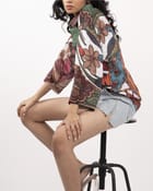 Awaz Dedo Shirt - Unisex view 4