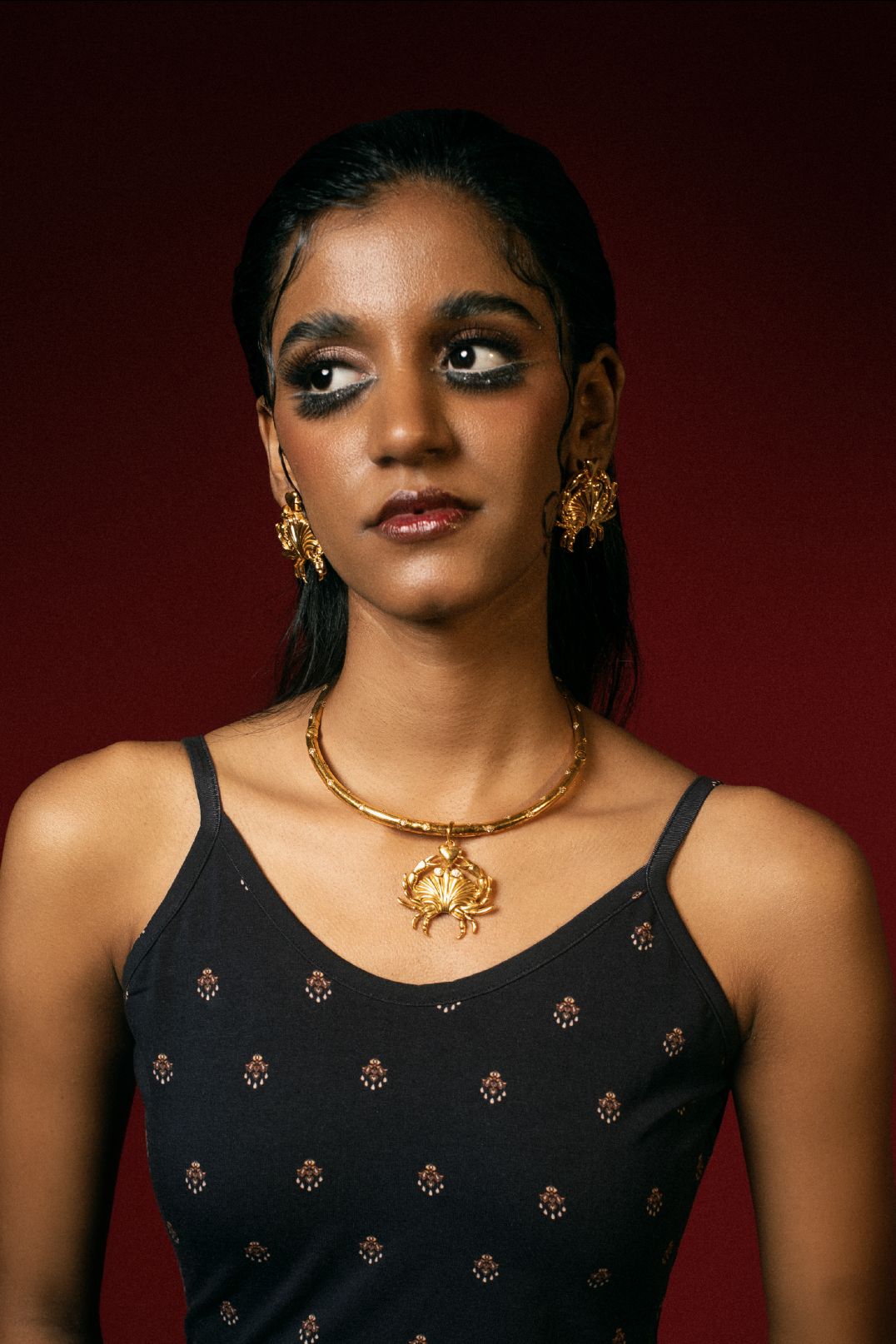 Oh Crab Neckpiece - image 5