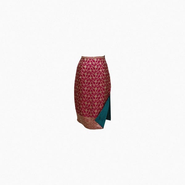 AISHR The Store — Rosa One Side Slit Skirt