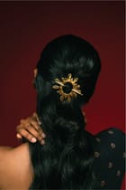 Aditi Hair Pin view 3