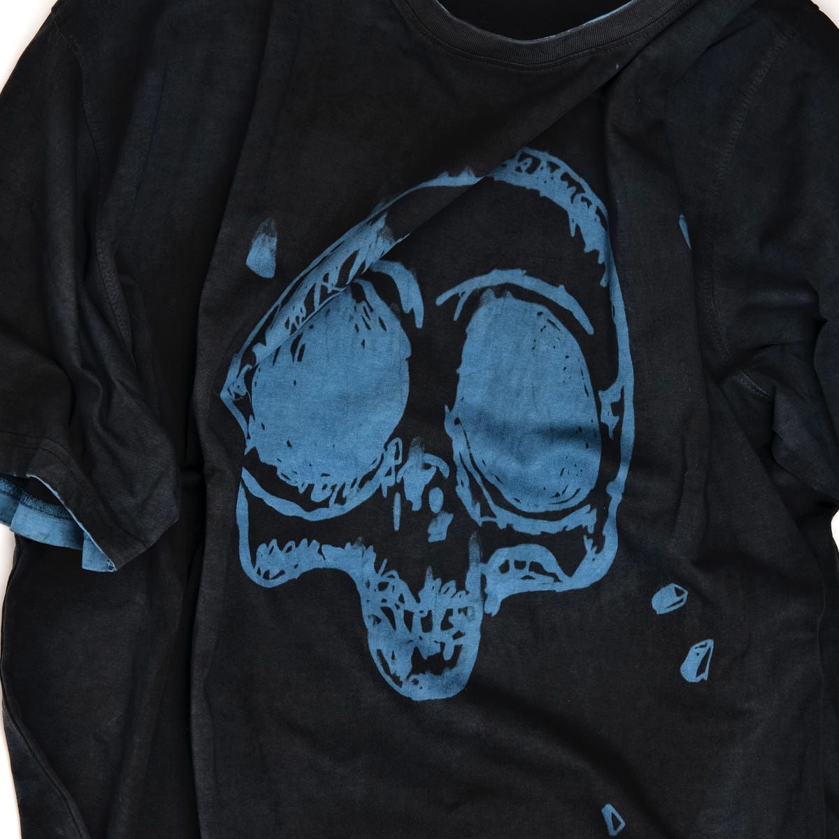 Skull head in “Neon indigo” - image 5