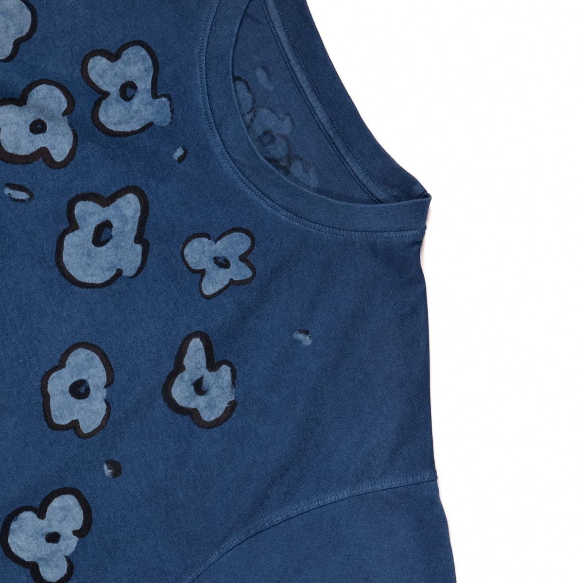 Florescence in  Midnight Moon (Indigo) - image 6