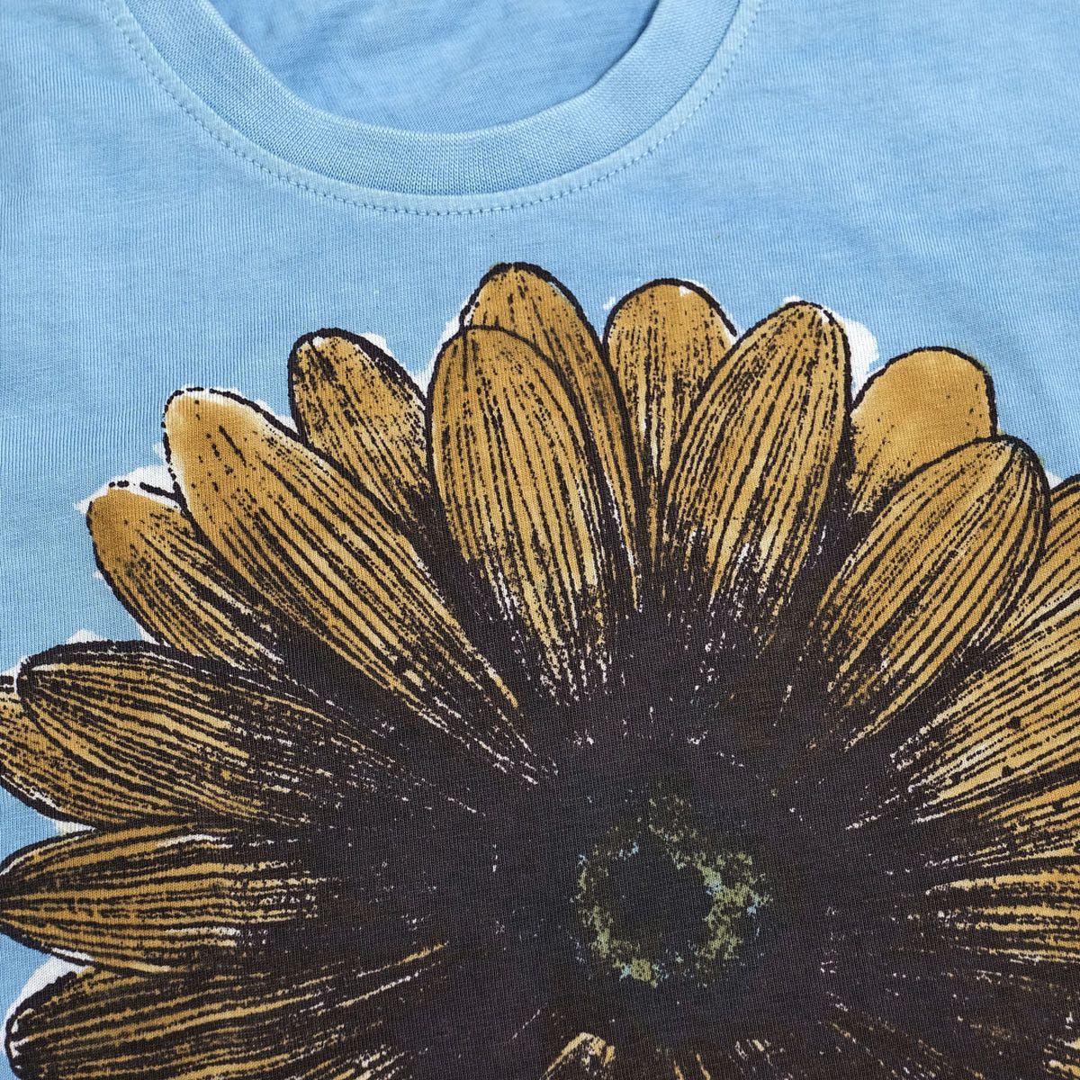 sunflower In “ Indigo Ice” | Baby Bakr - image 3