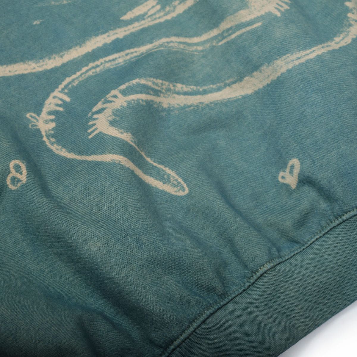 oversized organic cotton crew neck in forest green - image 4