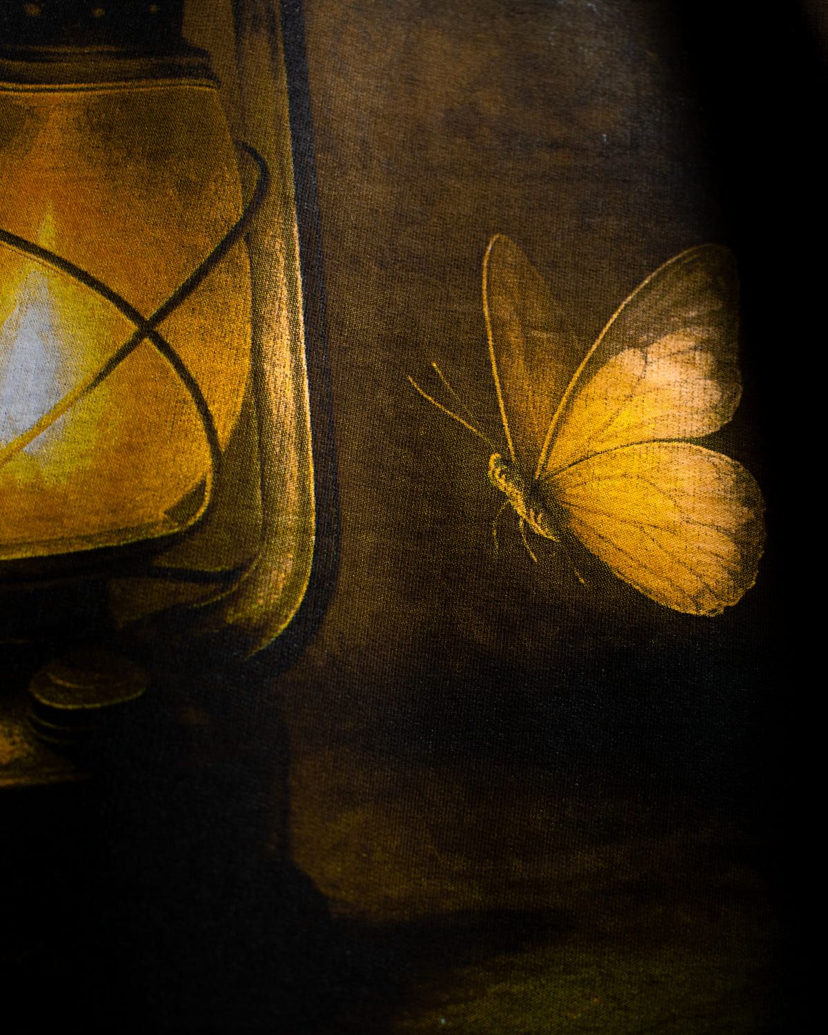 LANTERN T-SHIRT - image 2