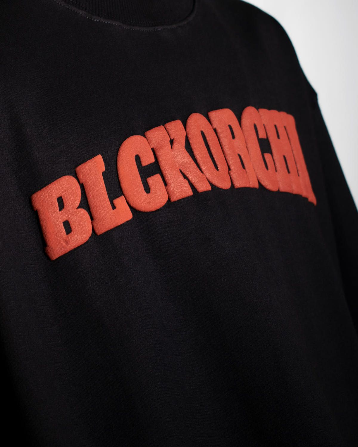 Chameleon T-Shirt Black - image 3