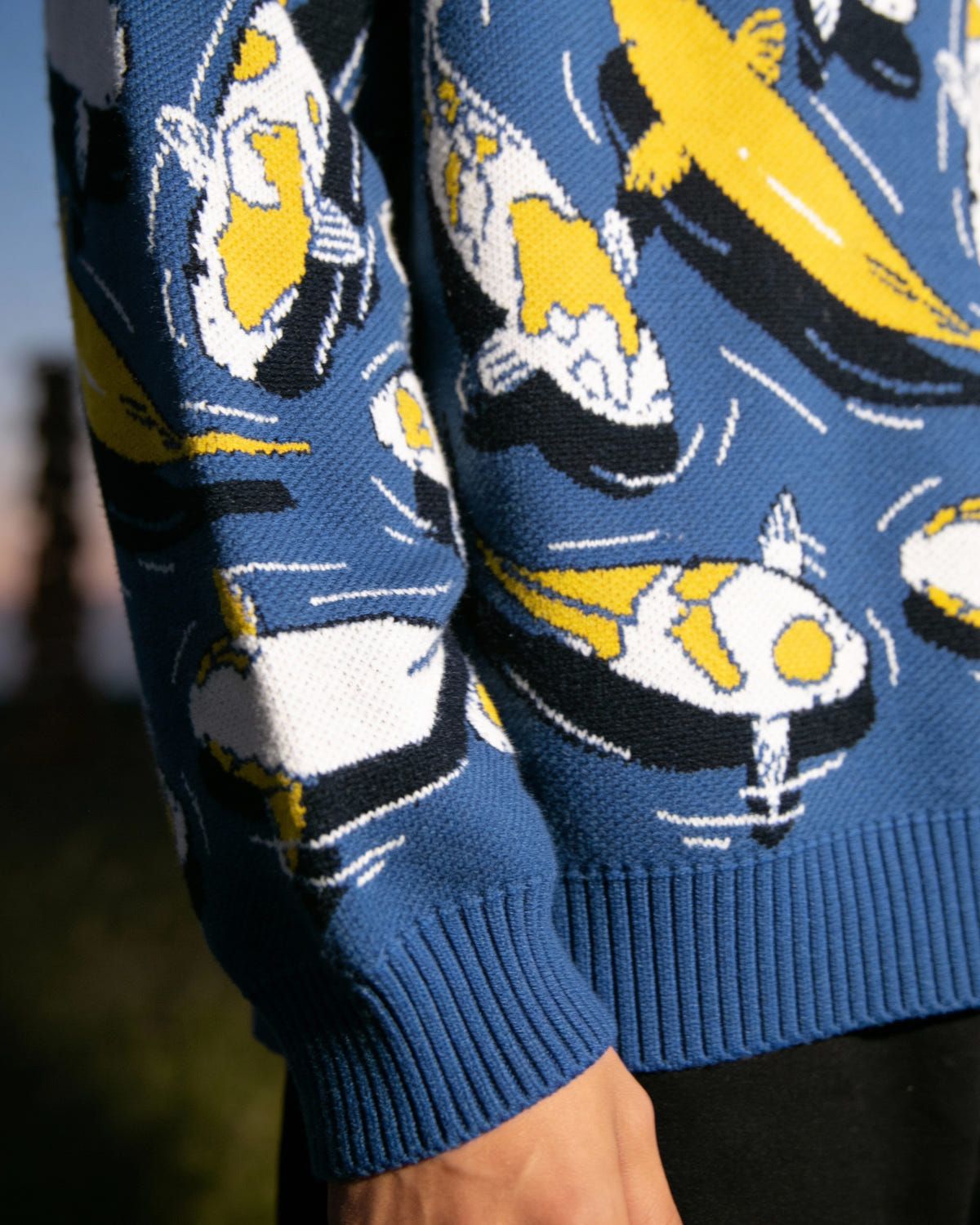 KOI KNIT SWEATER - image 7