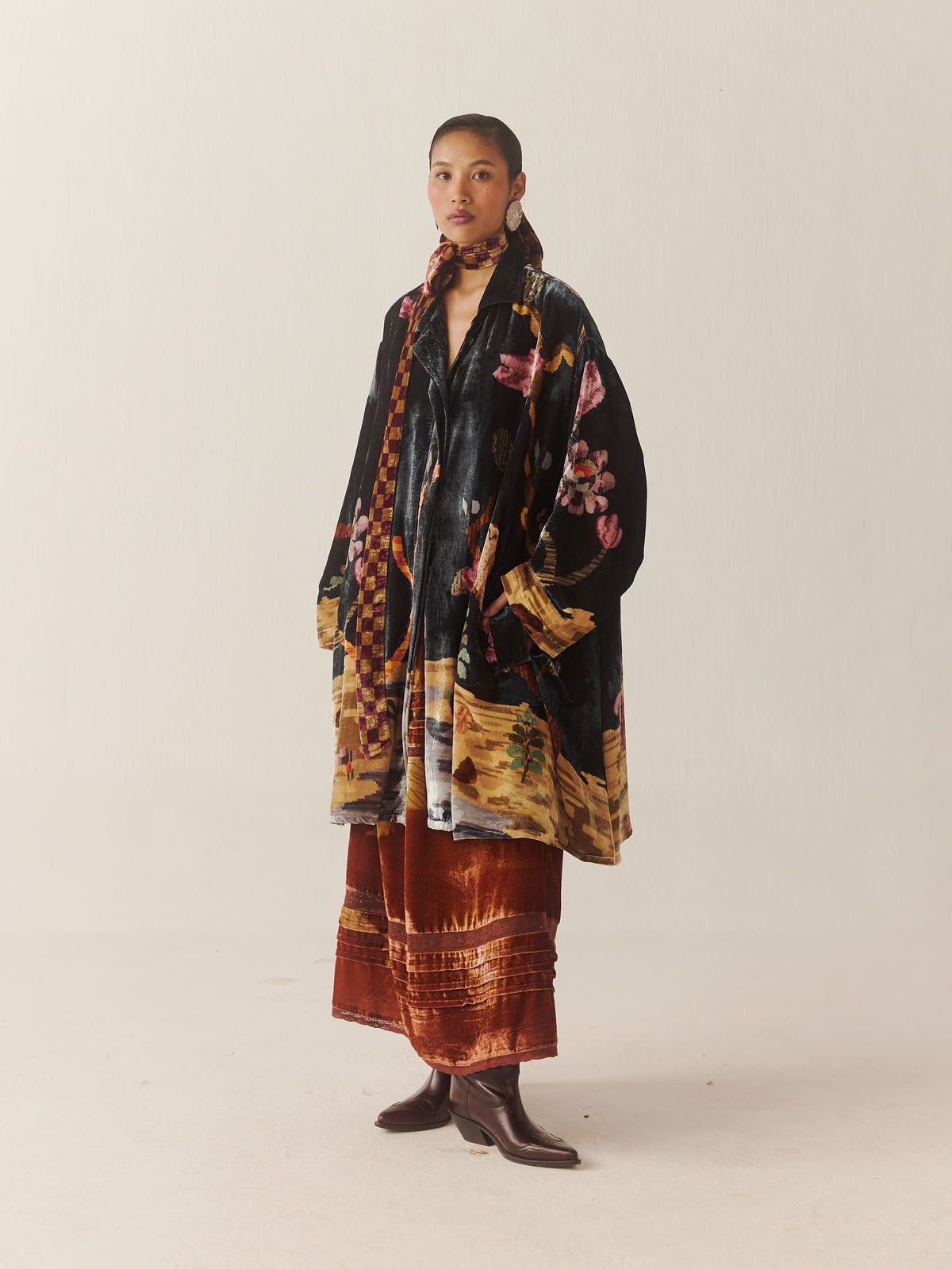 Seoul Overcoat - image 4