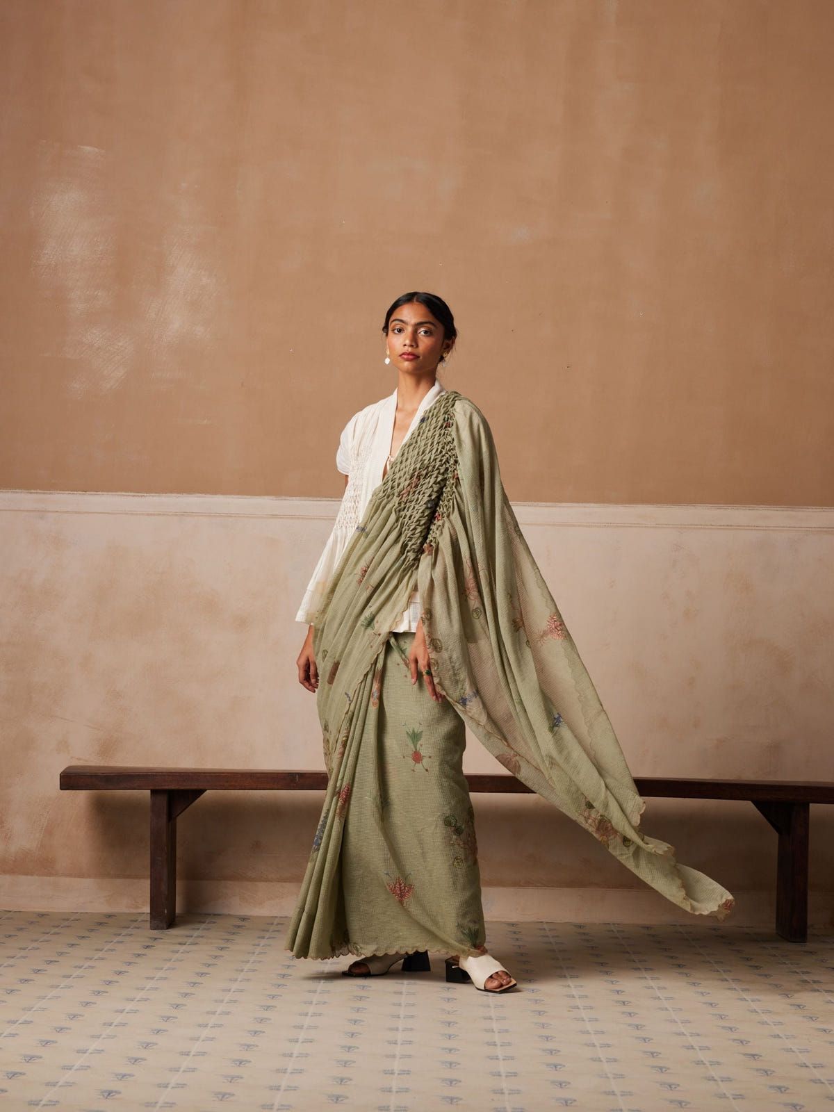 Smocked Saree - image 3