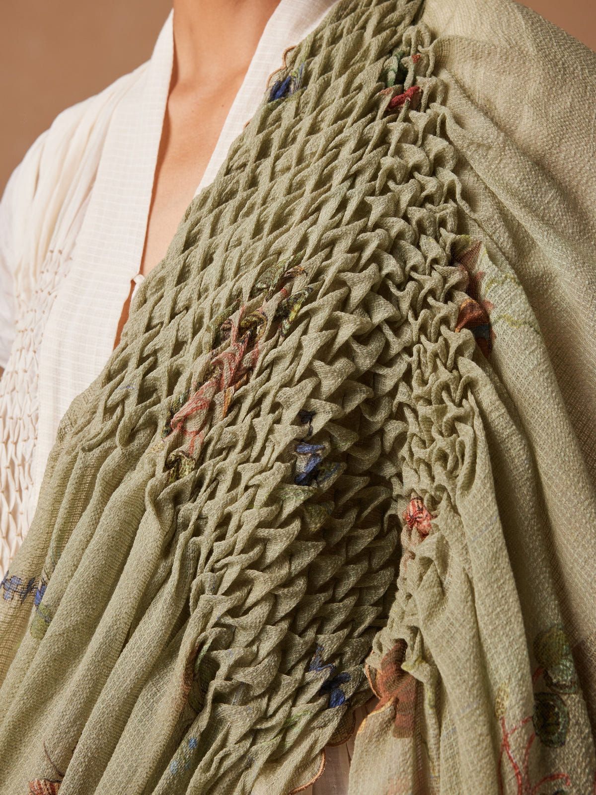 Smocked Saree - image 6