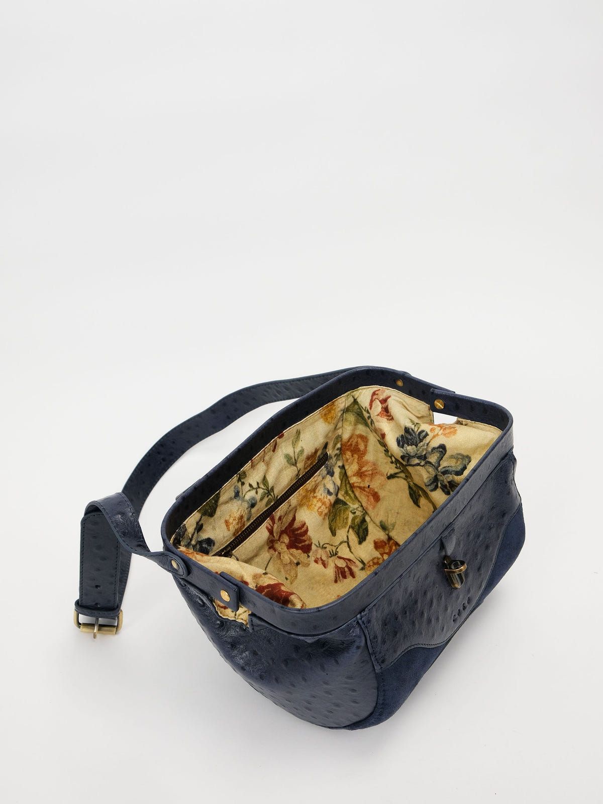 Judy Shoulder - image 8