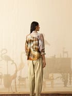 Judy Shirt view 6