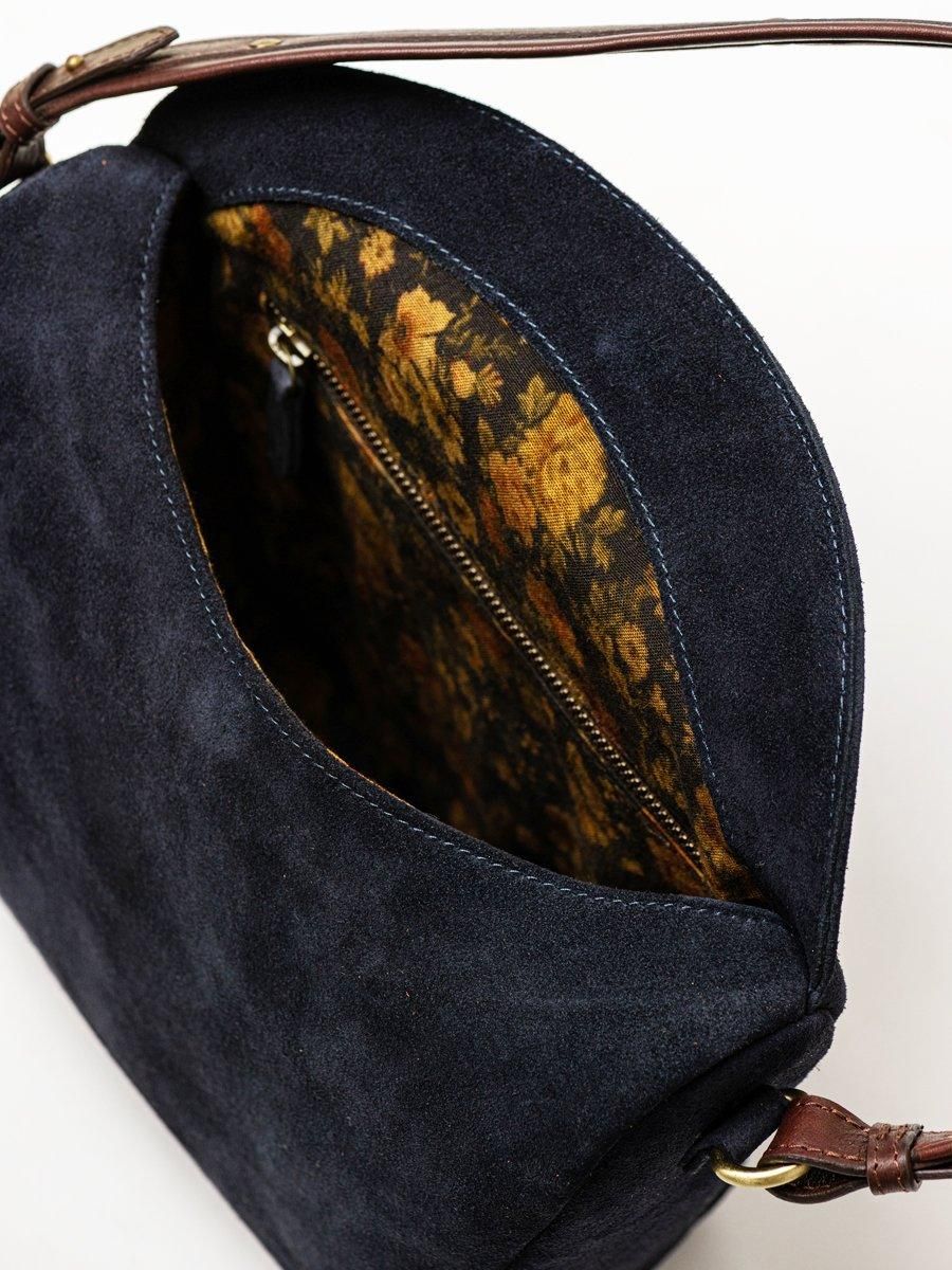 Barn Bag - image 2