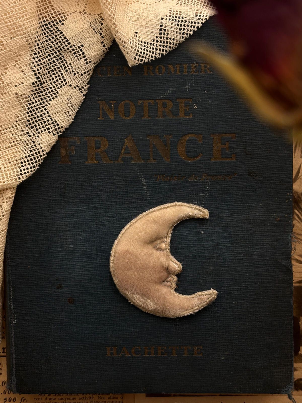 Lunar Love - image 1