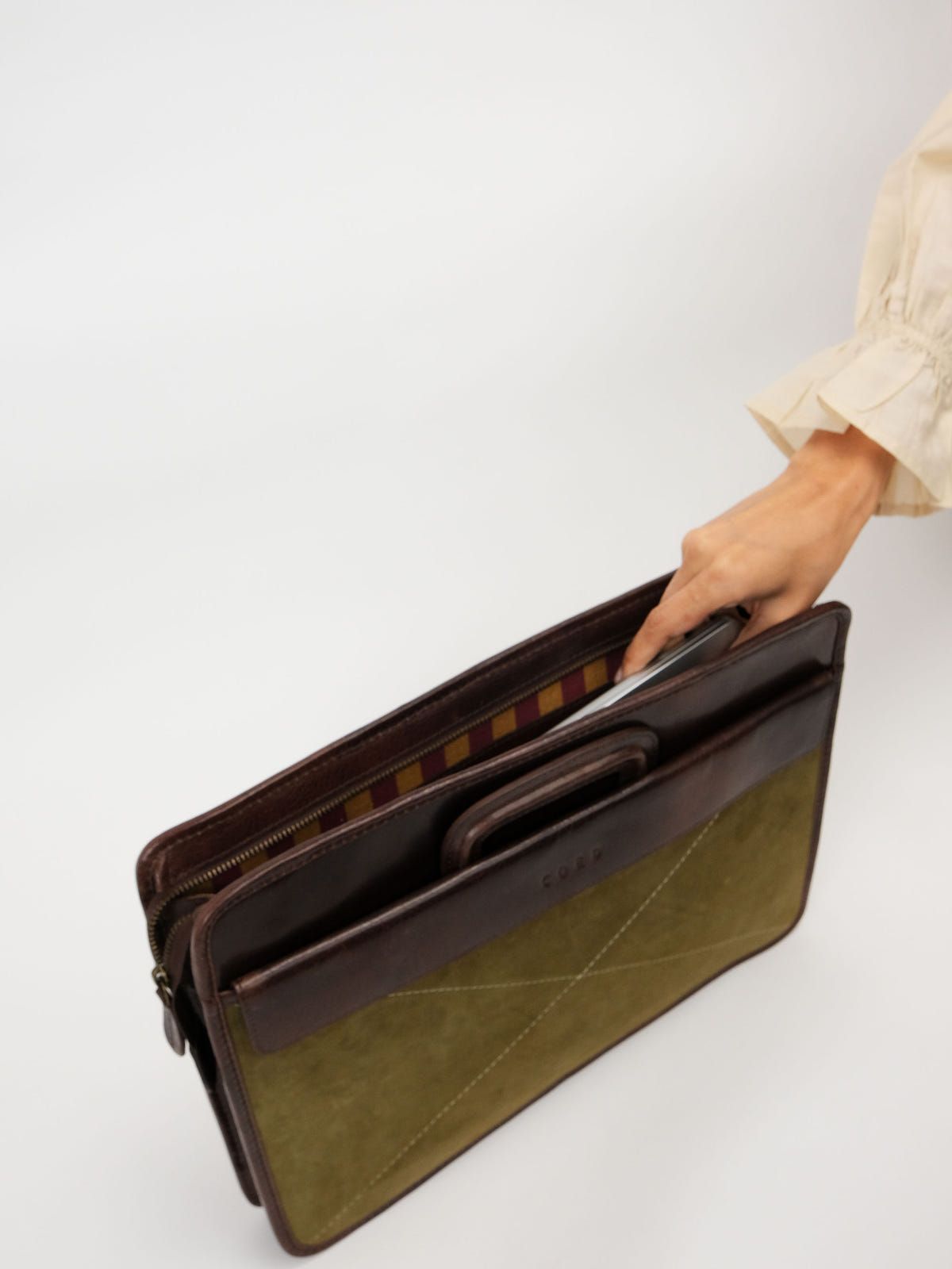 Harlem Laptop Bag - image 8