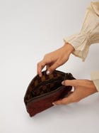 Caara Pouch view 5