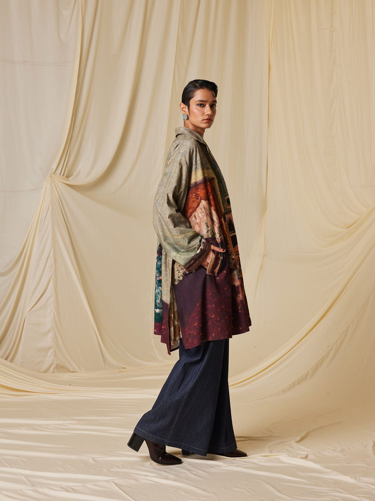 Seoul Overcoat - image 3