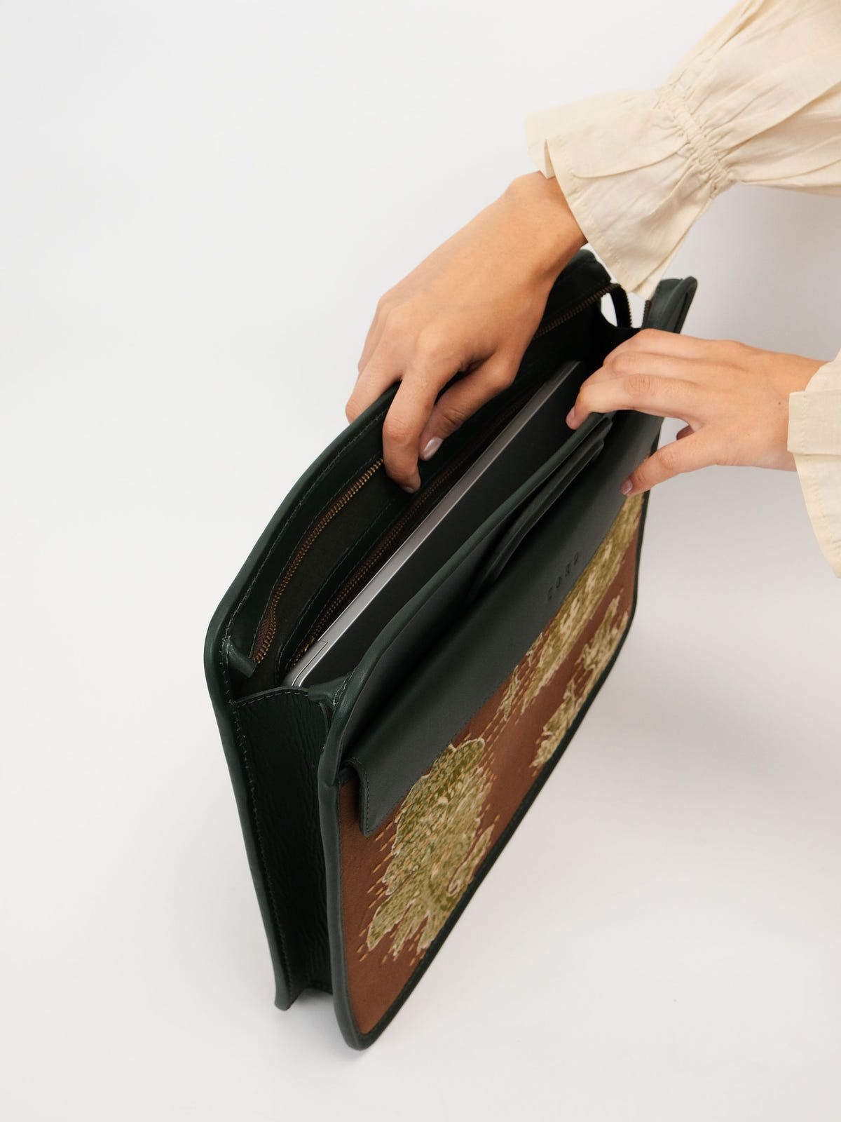 Harlem Laptop Bag - image 5