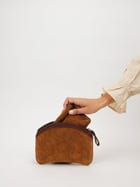 Caara Pouch view 2