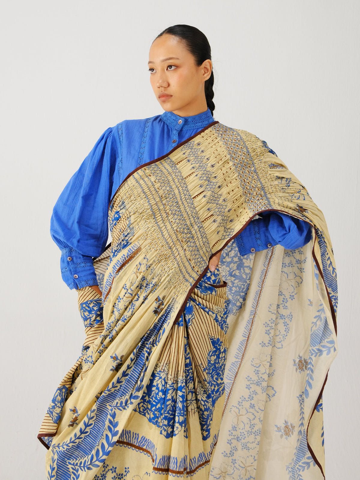 Smocked saree - image 3